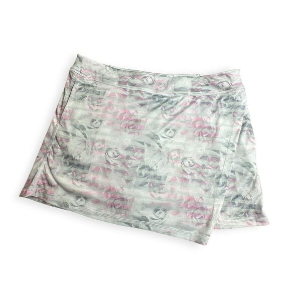 PGA TOUR Women’s Gray Pink Asymmetrical Sunflux Knit Skort with Contour Waist Si - Picture 2 of 8